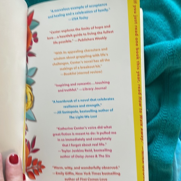 BOOK: How to Walk Away by Katherine Center (paperback 348 pg) - Picture 6 of 6